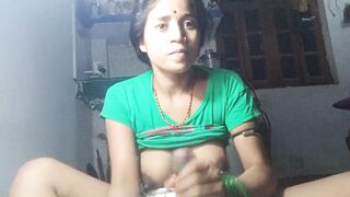 Indian husband sucked his wife’s penis, after that he fucked his wife’s pussy with his penis