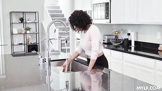 September Reign: The Repairman | Ebony – T51